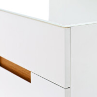 Sideboard Pontica in MDF weiß lackiert Gestell in Eiche massiv und Eichenfurnier